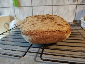 Chleb kukurydziano-pszenny z otrębami żytnimi